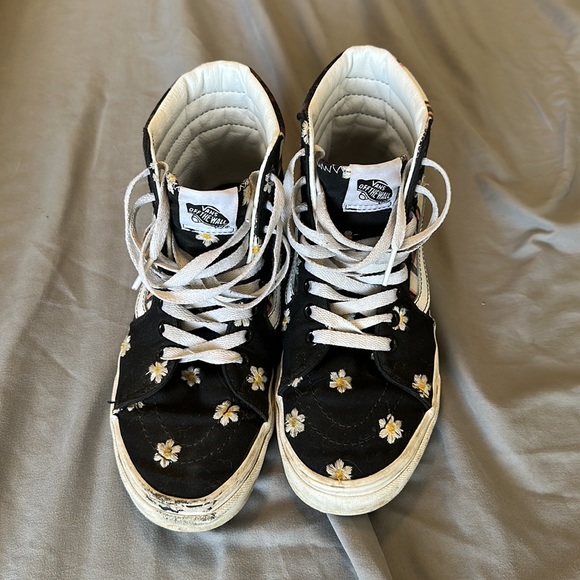 Floral & checkered high top vans - Picture 3 of 4